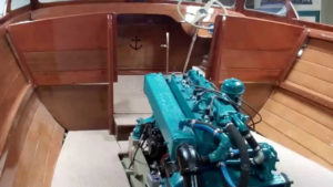1955 lyman runabout restoration near complet, engine mounted